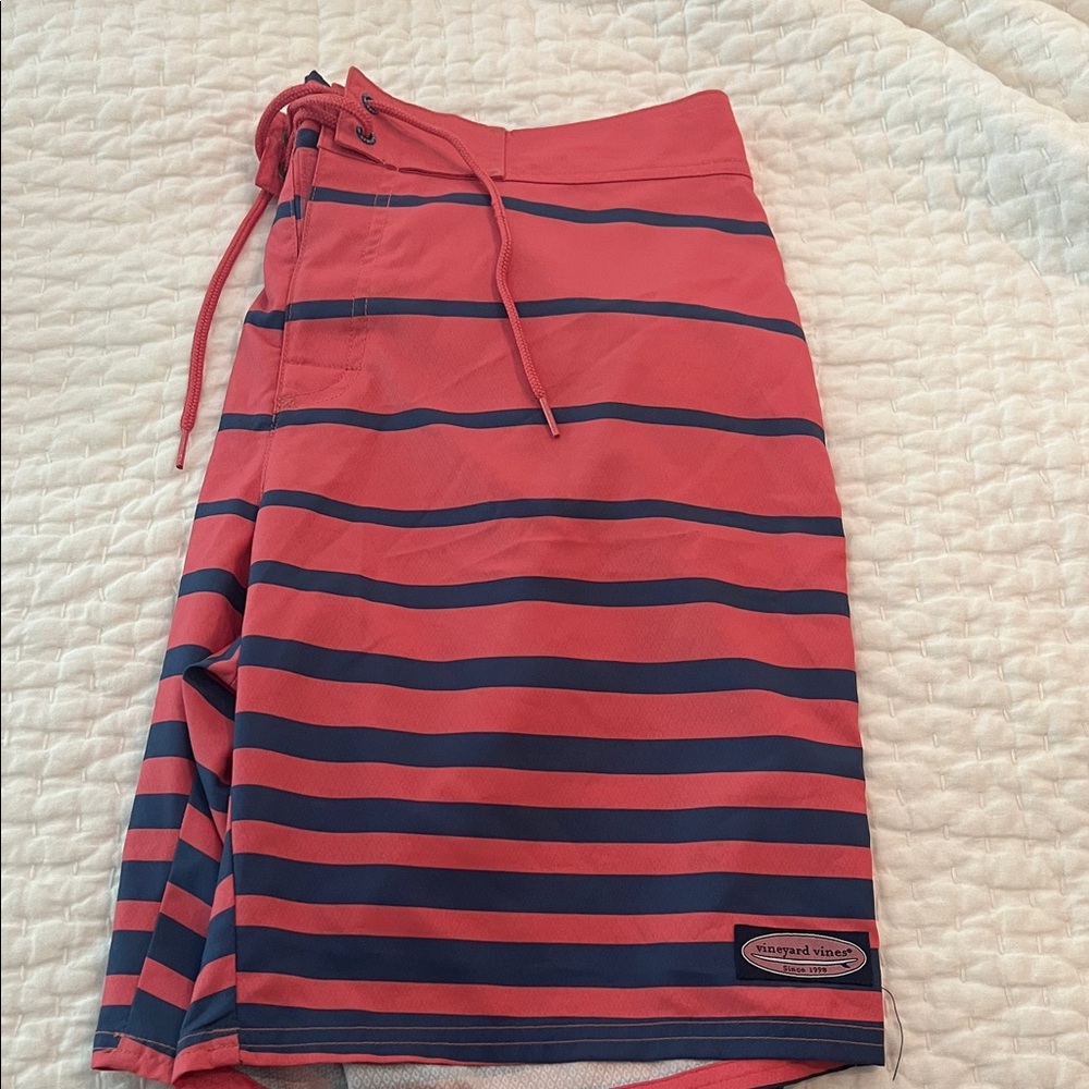 Vineyard Vines Coral and Navy Striped Shorts